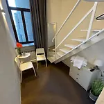 Lift Boutique - Derybasivska 3*