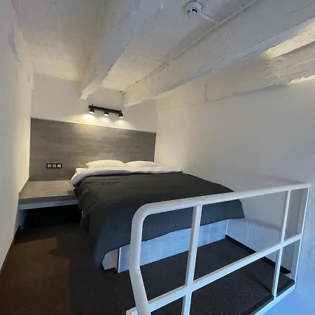 Lift Boutique - Derybasivska ホテル オデッサ