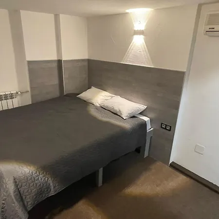 Lift Boutique - Derybasivska Hotel 3*