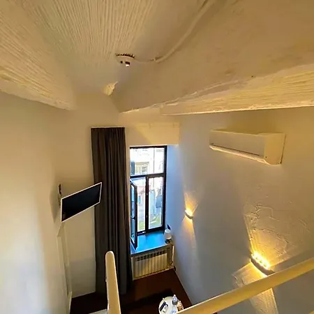 Hotel Lift Boutique - Derybasivska