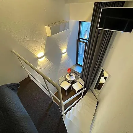Lift Boutique - Derybasivska Hotel
