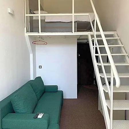Lift Boutique - Derybasivska 3*