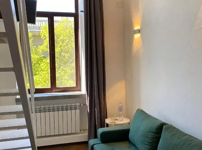 Lift Boutique - Derybasivska 3* Одеса