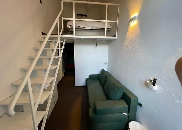 Lift Boutique - Derybasivska Готель Одеса