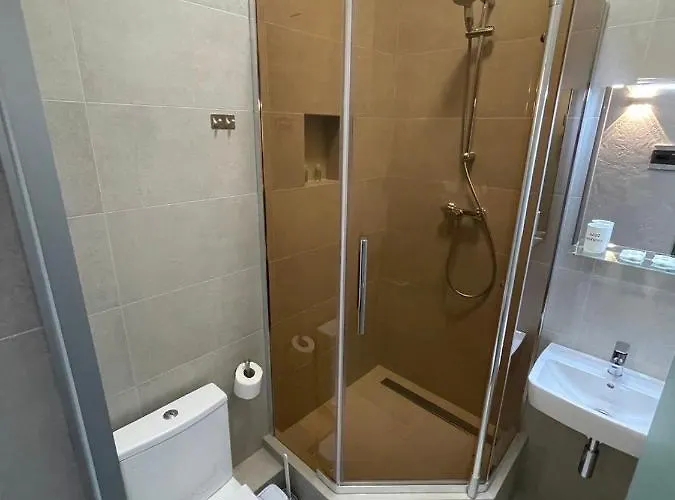 Lift Boutique - Derybasivska Готель