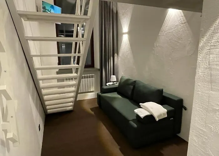 Готель Lift Boutique - Derybasivska 3*