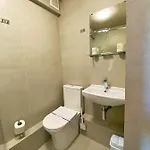 Lift Boutique - Derybasivska 3* אודסה