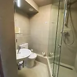 Lift Boutique - Derybasivska 3* אודסה