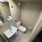 Lift Boutique - Derybasivska