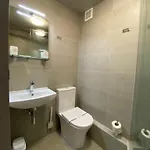 מלון Lift Boutique - Derybasivska