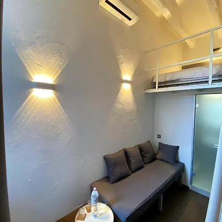 Lift Boutique - Derybasivska Odesa