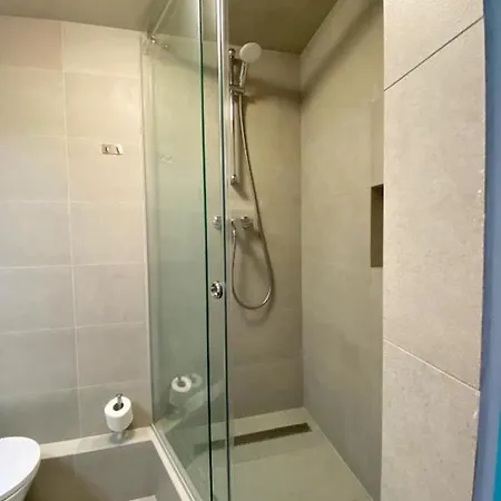 Lift Boutique - Derybasivska Hotel