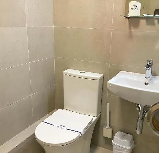 Hotel Lift Boutique - Derybasivska 3*