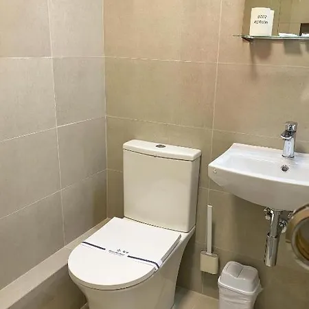 Hotel Lift Boutique - Derybasivska 3*