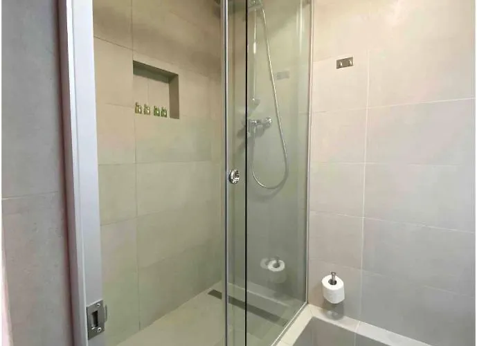 Hotel Lift Boutique - Derybasivska 3*